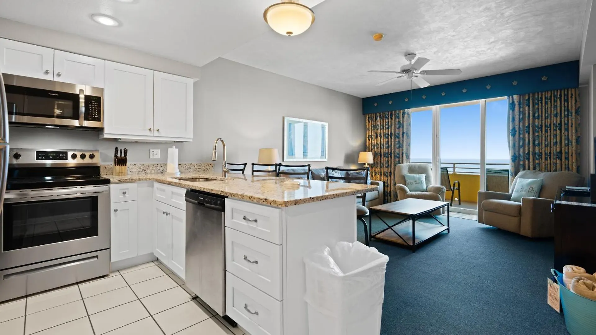 Seaside Splendor! 1Br Oasis With Private Oceanfront Balcony At Wyndham Oceanwalk Villa Daytona Beach